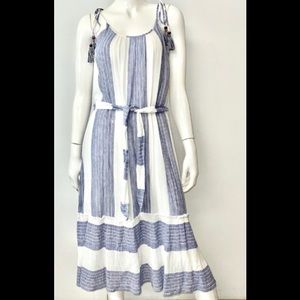 NWT maxi dress❤️